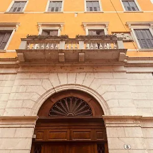 Appartamento Mario Number 8, Verona