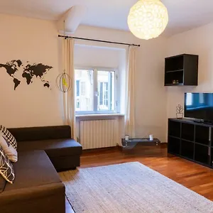 Appartamento Accogliente Residenza Rocchetto A 25mt Da Piazza Erbe, Verona